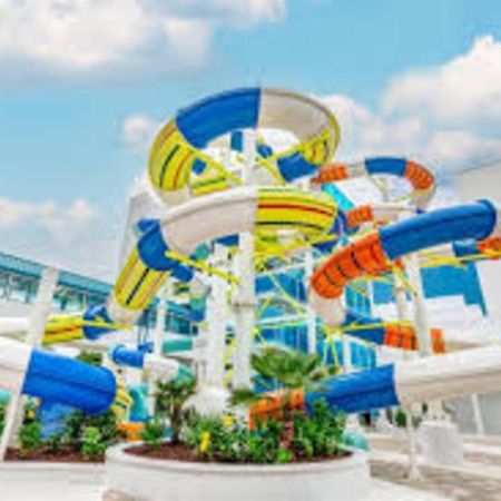 Remodeled Condo, Waterpark View At Landmark Resort Myrtle Beach Exterior photo