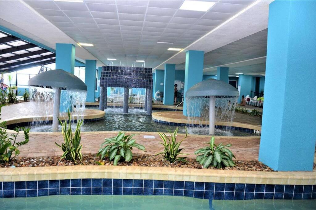 Remodeled Condo, Waterpark View At Landmark Resort Myrtle Beach Exterior photo
