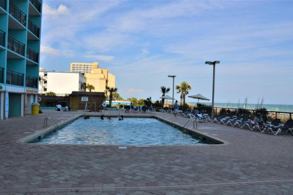 Remodeled Condo, Waterpark View At Landmark Resort Myrtle Beach Exterior photo